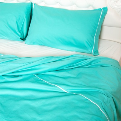 Комплект двуспальный постельного белья "Мятный с кантом"