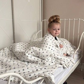 Полуторний комплект постільної білизни з рюшами "Серця на білому" кружево