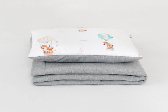 Набір ковдра з подушкою для немовлят "Пригоди" до 2 років